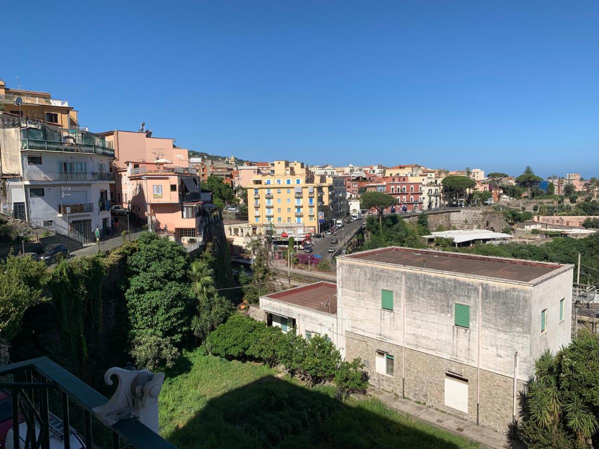 Vittoria Luxury Suite Vico Equense Exterior foto