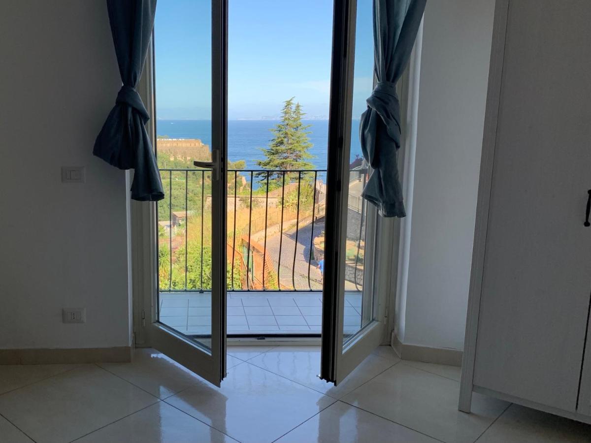 Vittoria Luxury Suite Vico Equense Exterior foto
